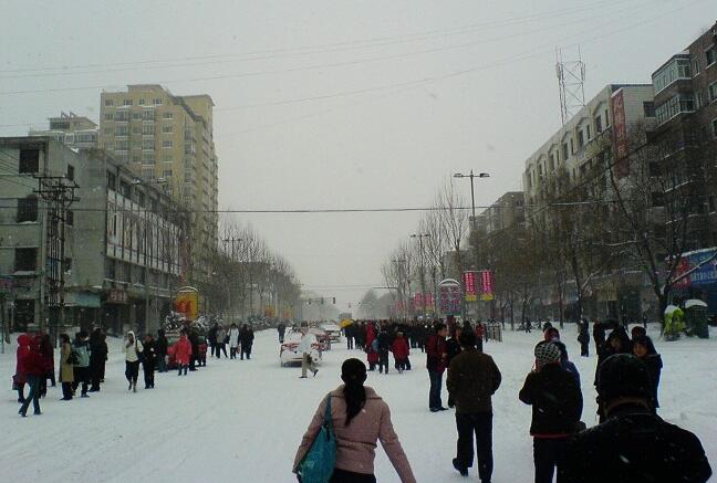 石家莊下雪啦，明天上班你知道注意什么嗎？